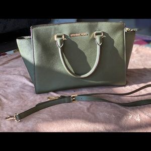 Michael Kors purse